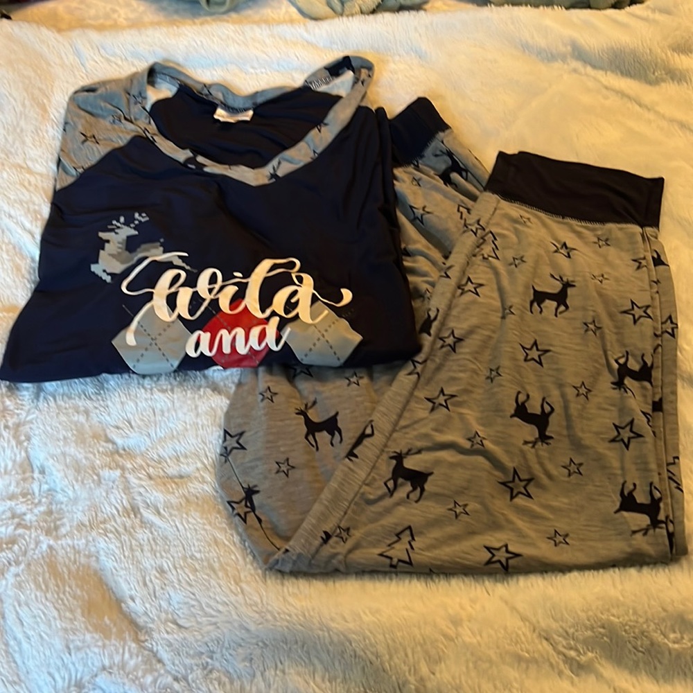 Lularoe holly set  pjs
